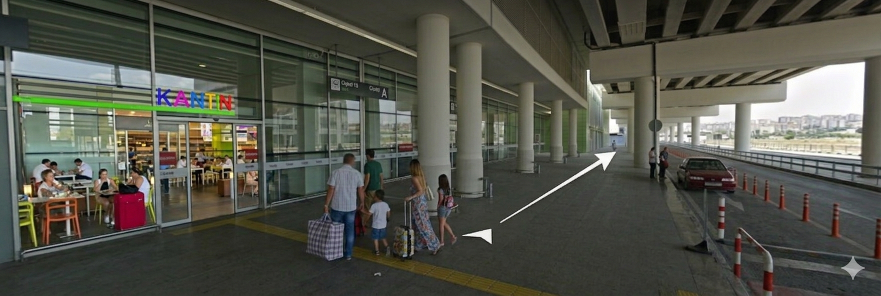 İzmir Havalimanı iç hatlar A kapısı çıkış noktası