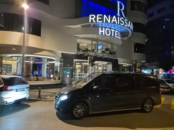 İzmir Havalimanı Alsancak Transfer 2026 Fiyatları | €25 VIP Araç